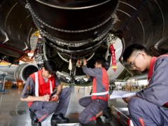 中国航空工业集团党组召开2025年度民主生活会