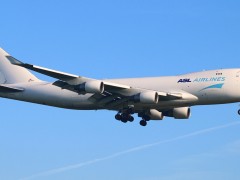 全国首位C919女机长于悦首飞成功 南航CZ3599航班平安落地南京